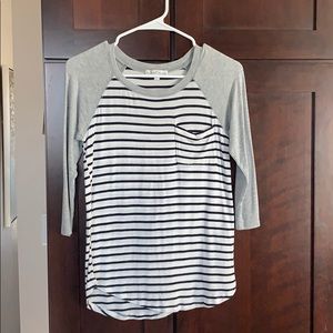 striped 3/4 length sleeve tee!